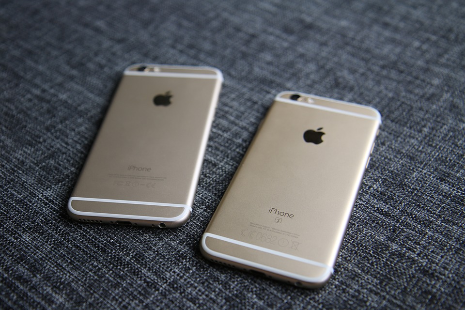 «Дочку» Apple признали виновной в координации цен на iPhone