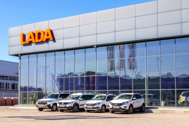 «Cбер»: Lada Granta стала первой по онлайн-продажам с начала 2024 года