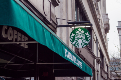 Ресторатор Антон Пинский просит суд досрочно прекратить охрану товарных знаков Starbucks