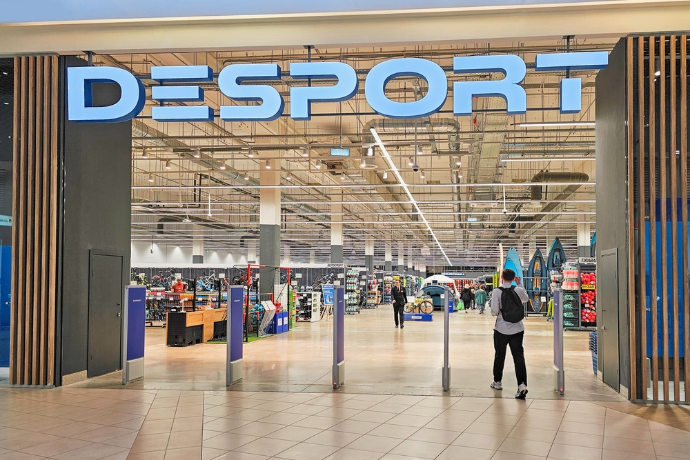 Сеть Desport продолжает закрывать магазины в России