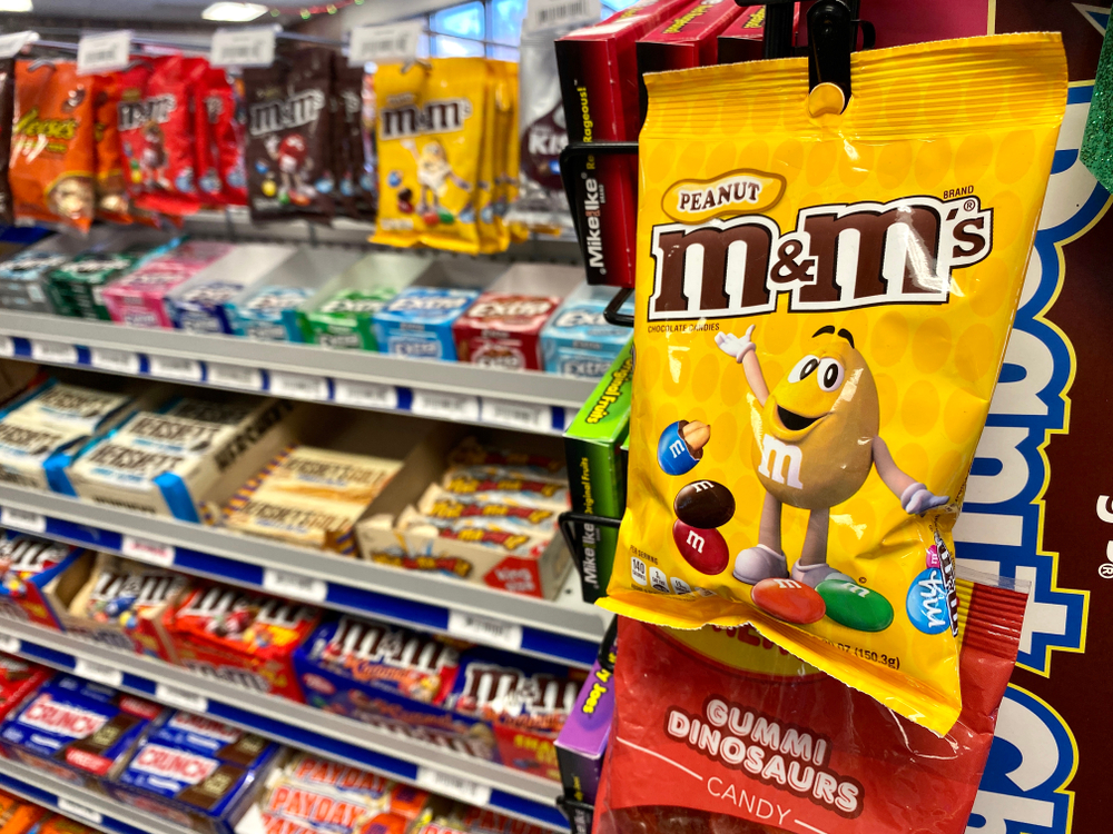 X5 Group остановил закупки Snickers, M&M’s и других товаров от Mars