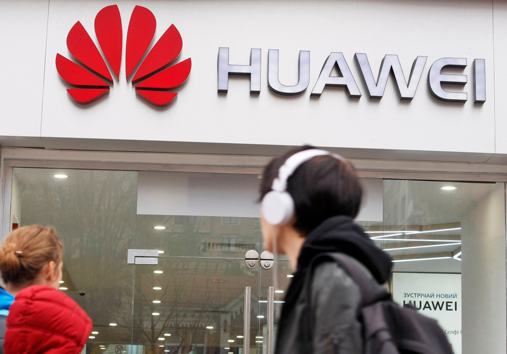«М.Видео-Эльдорадо»: компания Huawei возглавила рынок носимой электроники РФ в денежном выражении в I полугодии 2025 года