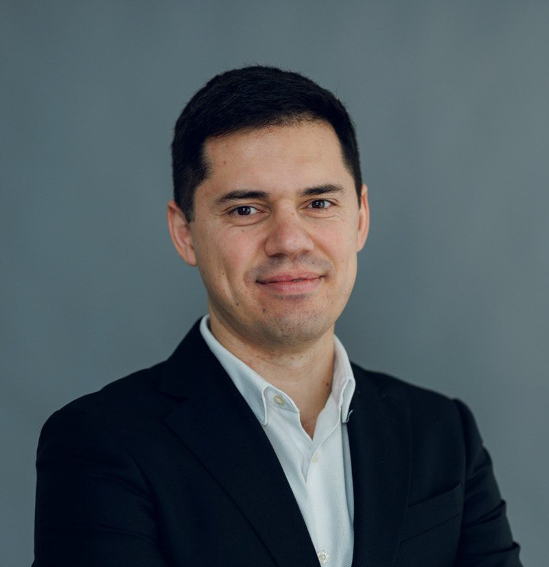 Виталий Панов