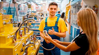 Как помочь розничному персоналу заработать больше?