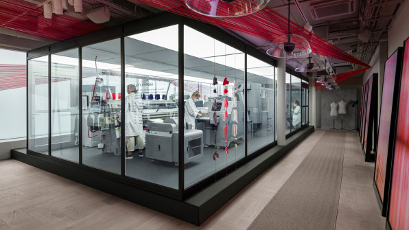 Машина для создания льда