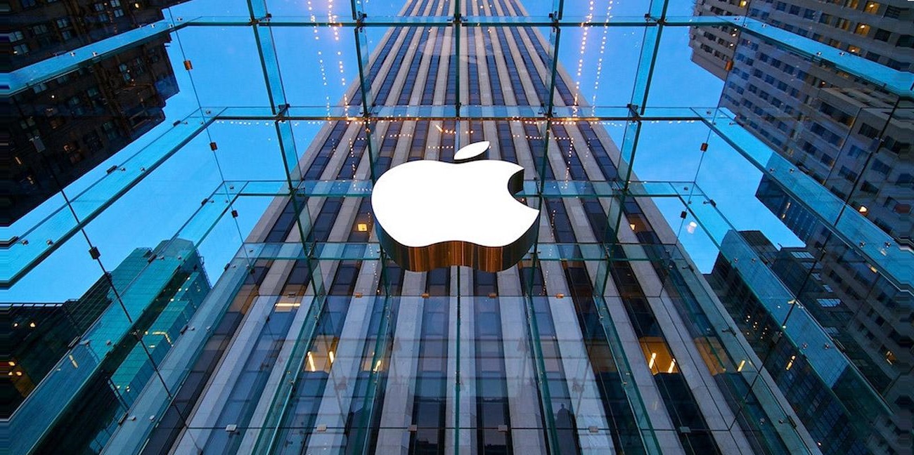 Apple.jpg Apple.jpg