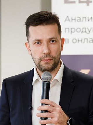 Андрей Радкевич, директор по развитию интернет-продаж в ГК «ЭРКАФАРМ» Андрей Радкевич, директор по развитию интернет-продаж в ГК «ЭРКАФАРМ»