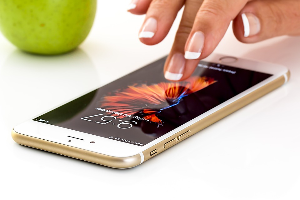 iPhone iPhone
