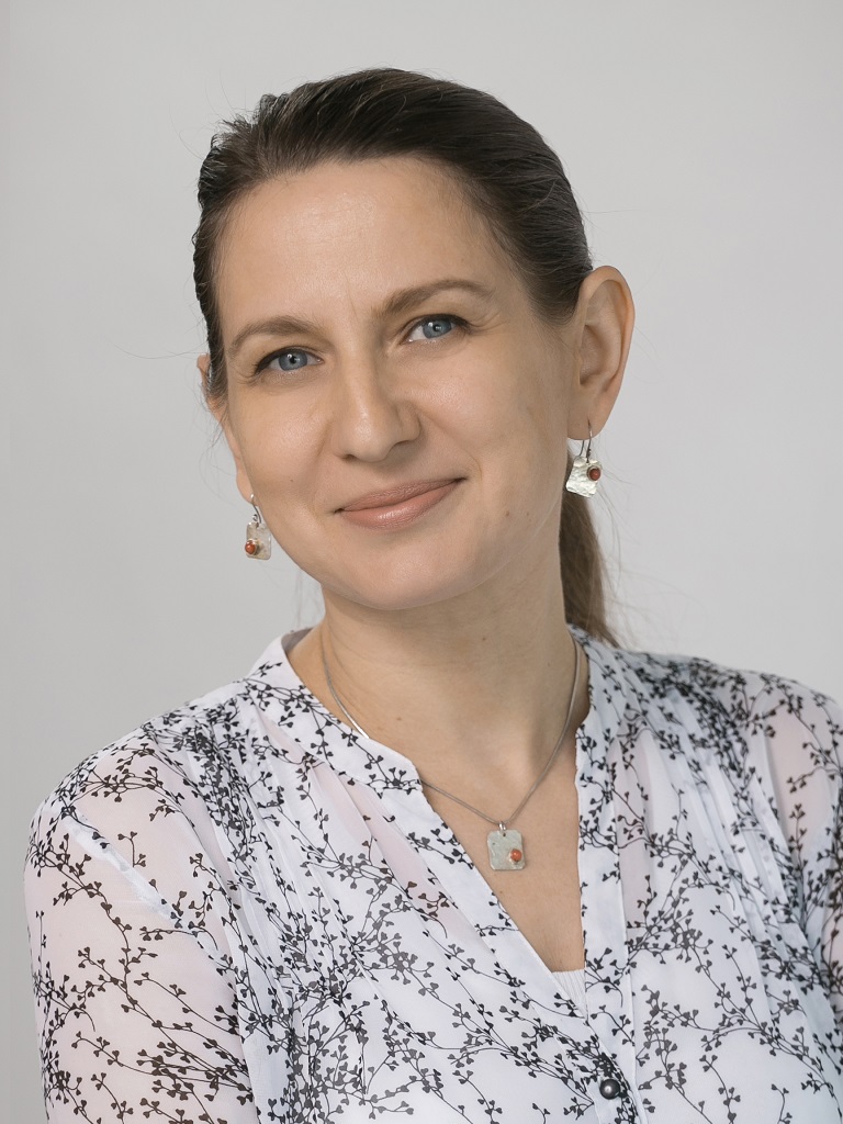 Полина Дмитриева, директор по персоналу ГК «Командор», Красноярск Полина Дмитриева, директор по персоналу ГК «Командор», Красноярск