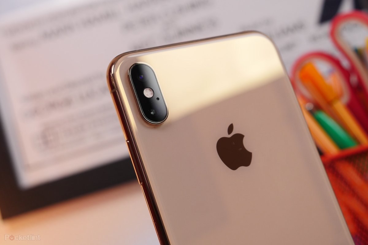 Apple отчиталась о падении продаж iPhone.