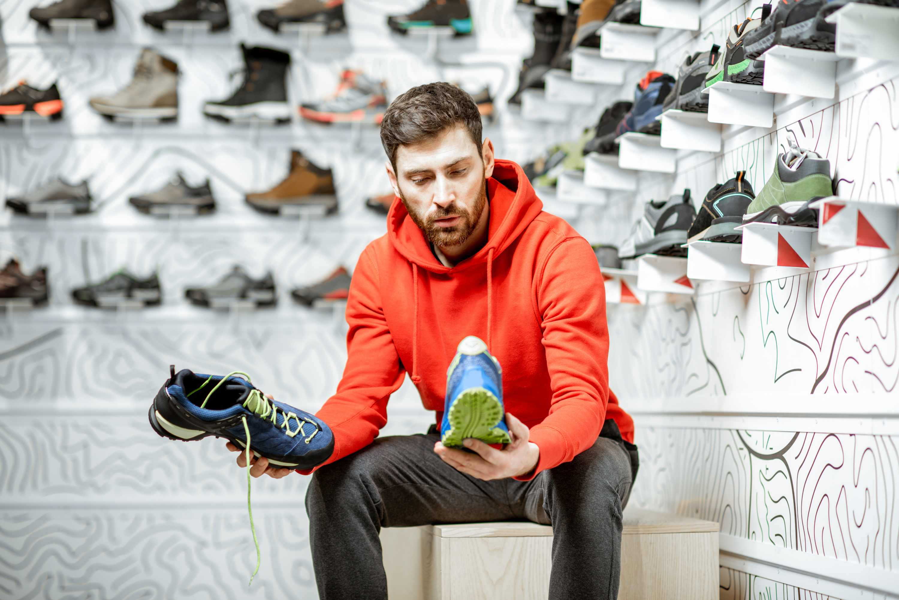 Nike football shoes clearance in dubai mall