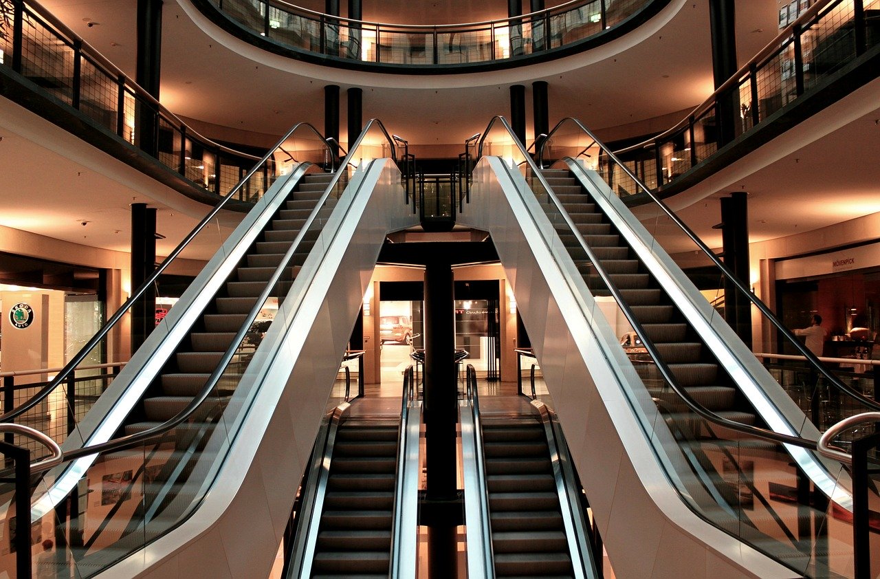 escalator-283448_1280.jpg