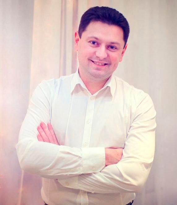 Максим Онищенко