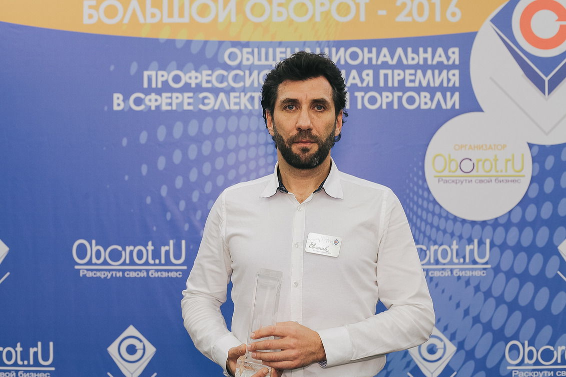 Евгений Мовчан