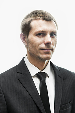Дмитрий Полуянов Дмитрий Полуянов