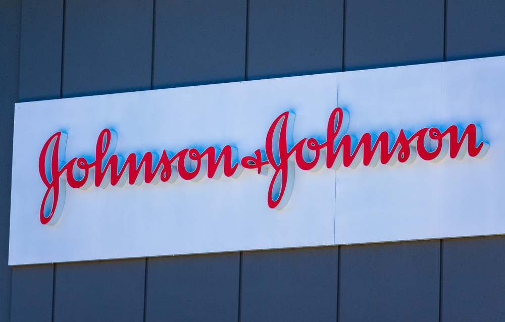 Johnson & Johnson разделится на две компании - Новости рийла и розничной торговли | Retail.ru