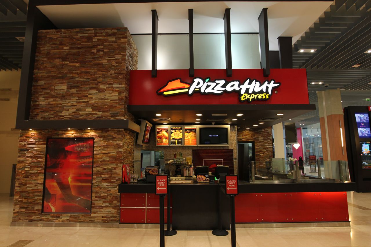 Pizza Hut, которая принадлежит компании Yum! 