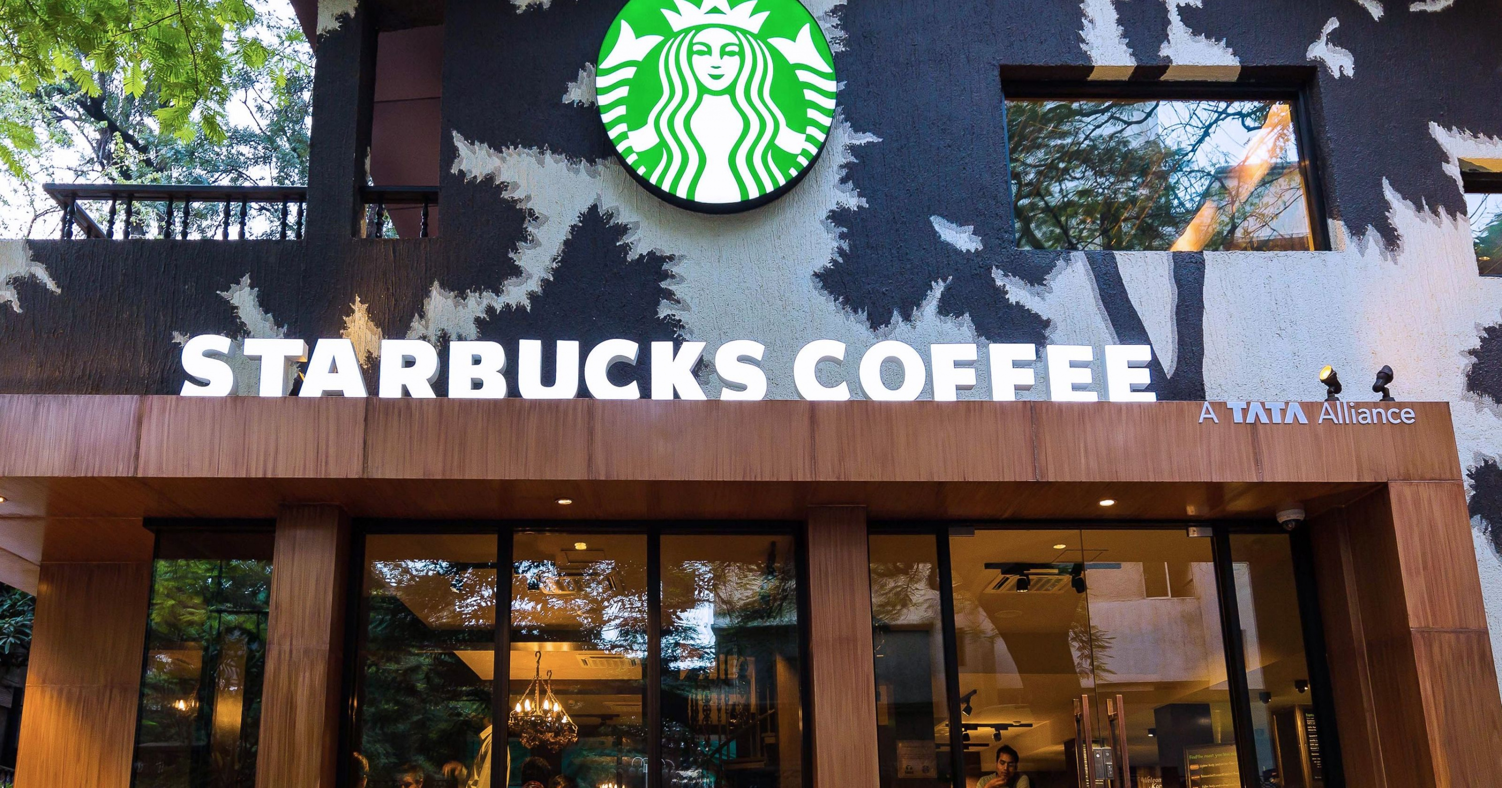 247WallSt.com-247WS-466075-starbucks-pune.jpg 247WallSt.com-247WS-466075-starbucks-pune.jpg