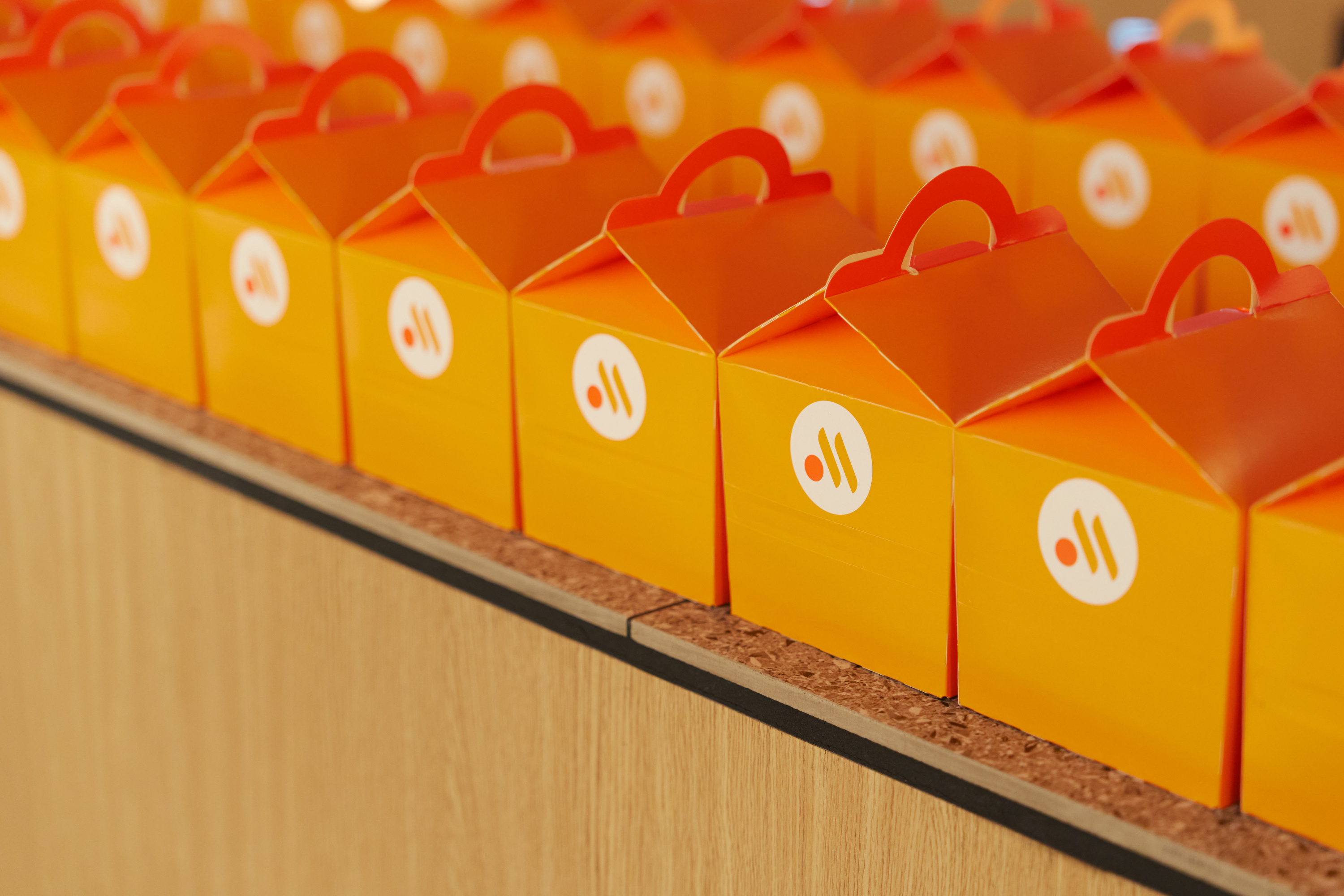 «Вкусно — и точка» вернула «Кидз Комбо» в меню – Новости ритейла и ...