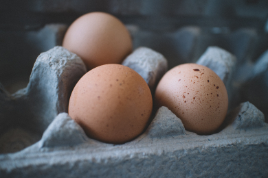 Ритейлеры и птицеводы не совпали в оценках ситуации на рынке яиц