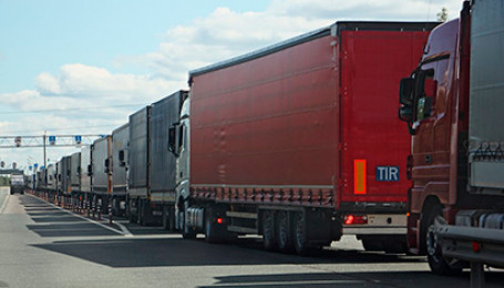 Очередь из фур на границе с Казахстаном: разовое явление или долгосрочный тренд?