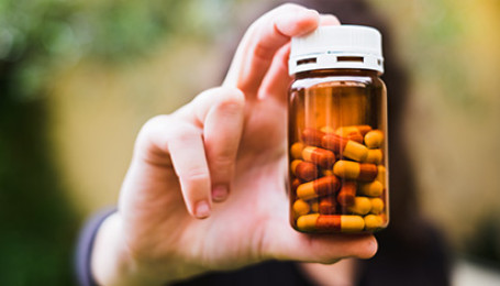 Регулирование БАД: как изменились законодательство и рынок в 2025 году