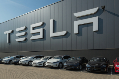 Tesla отзывает почти все свои электрокары из Китая