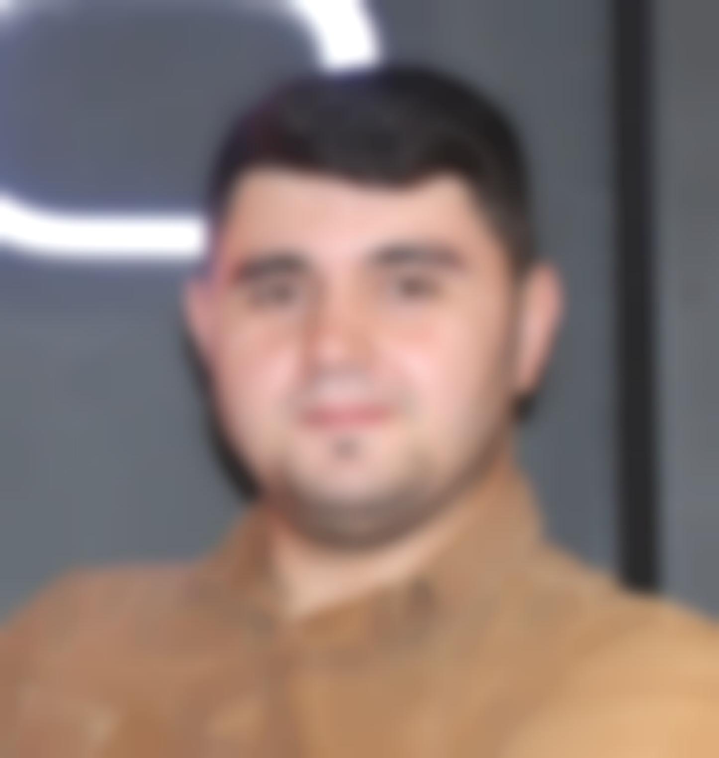 Артем Идрисов