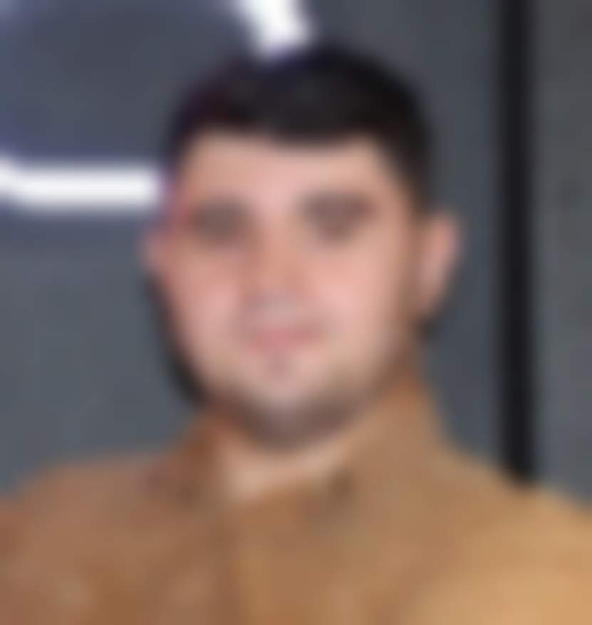 Артем Идрисов