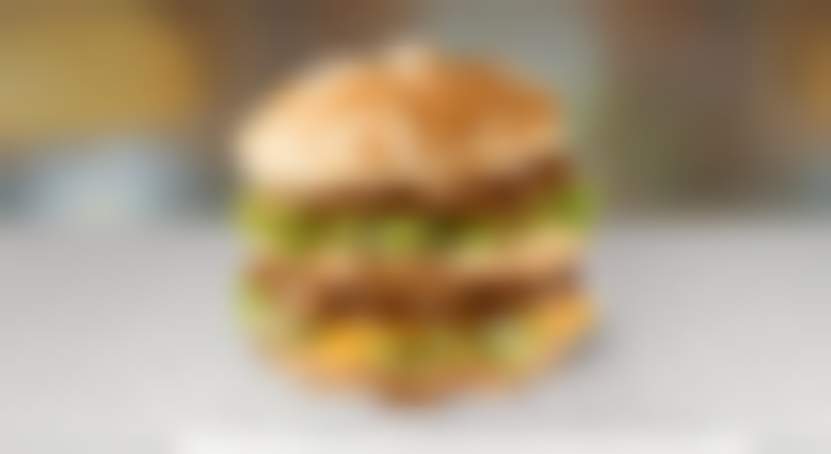 «Пятёрочка» снова радует: легендарный Биг Мак всего за 99 рублей 