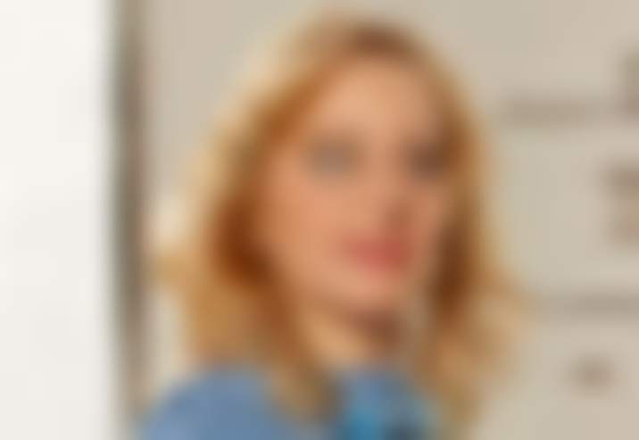 Софья Светлосанова