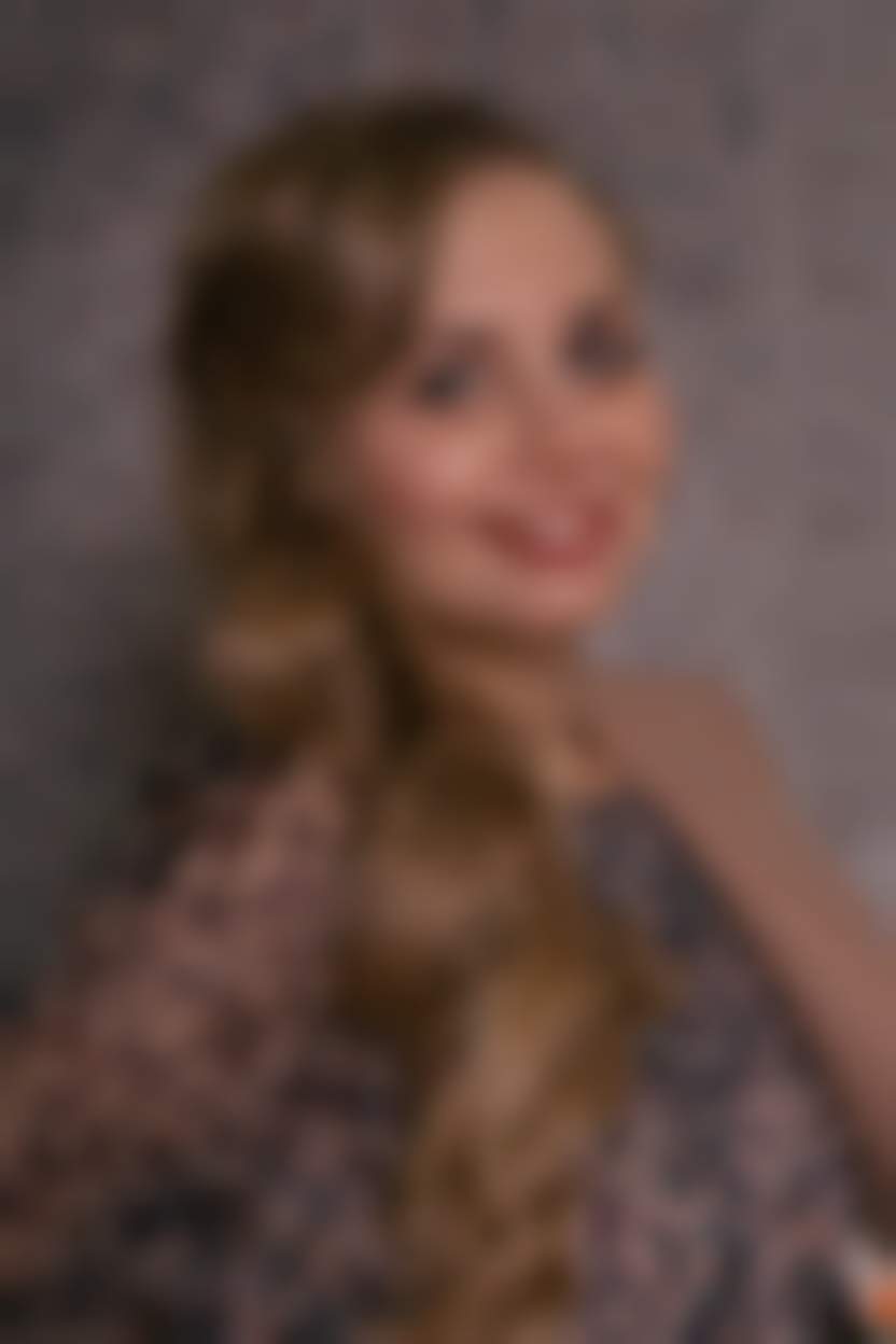 Анна Суворова