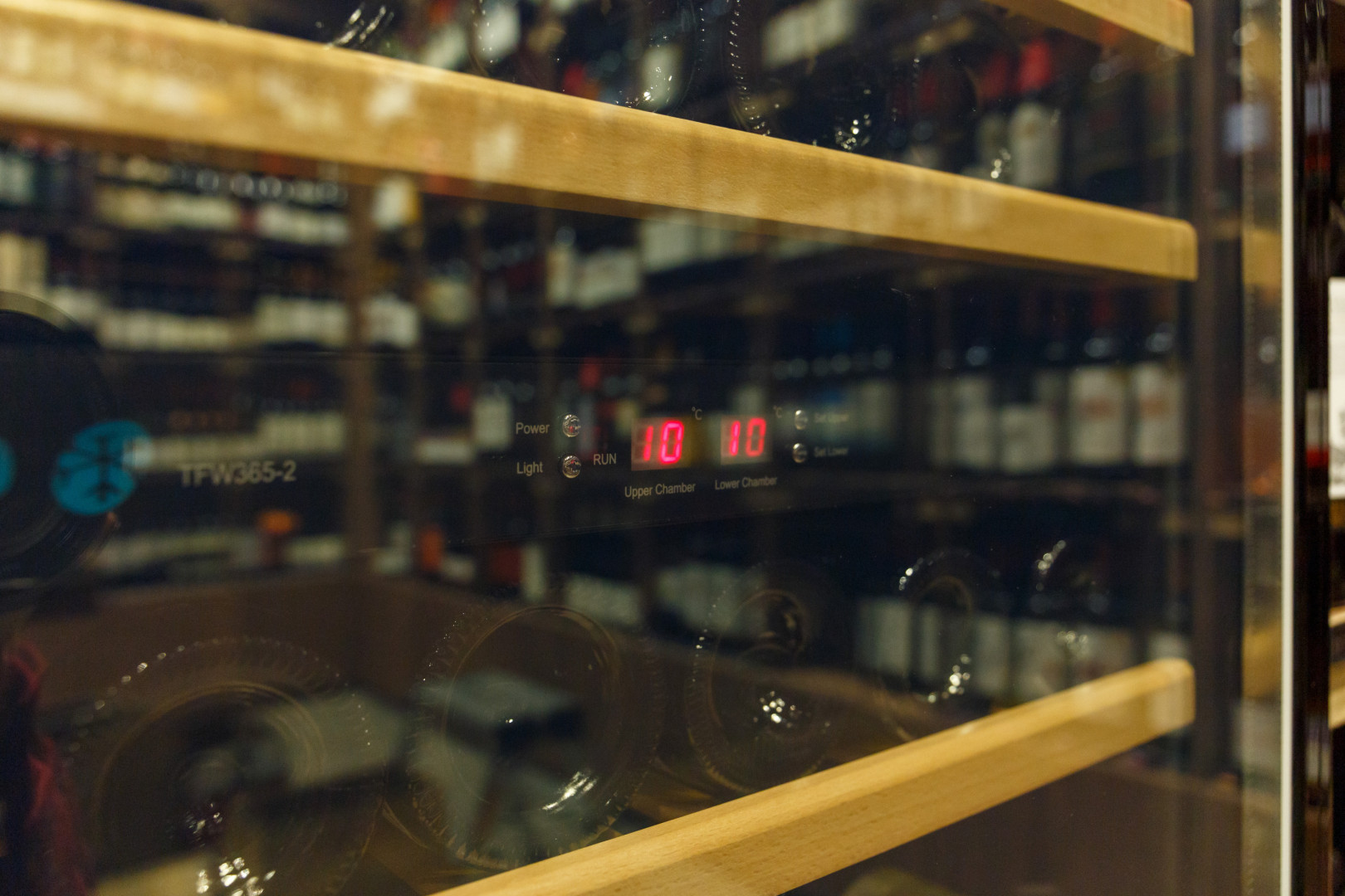 Фото: SimpleWine, Алексей Чизин/4izphoto