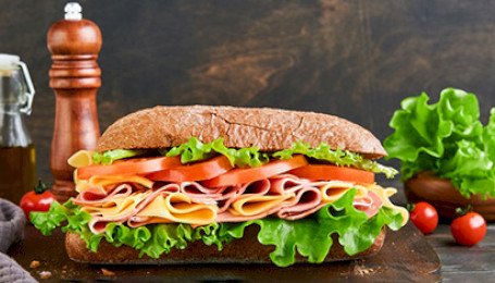 Subway: Почему крупнейшая в США фастфуд-сеть 8-й год подряд закрывает рестораны?