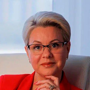 Елена Захаренко, «Светофор»: «В наших дискаунтерах продаются базовые товары, за которые нет смысла переплачивать»