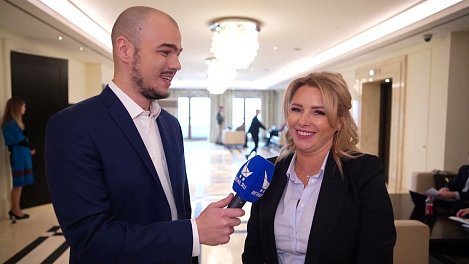 Юлия Тиханова на #X5dialog2022